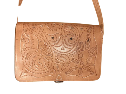 Bolso rectangular calado hebilla L